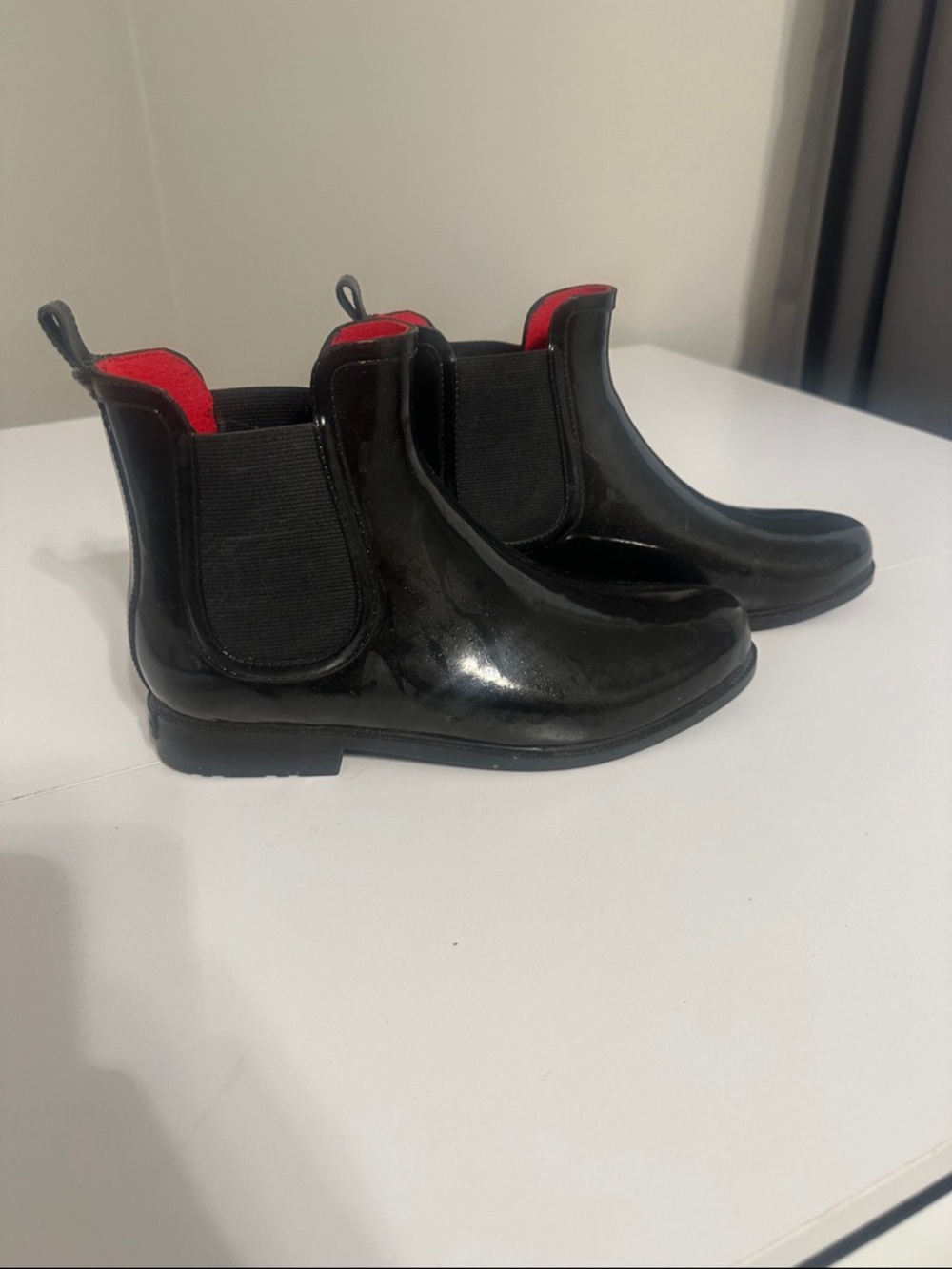 Women’s Black Patten Electric Karma Boots with Red Lining size 10